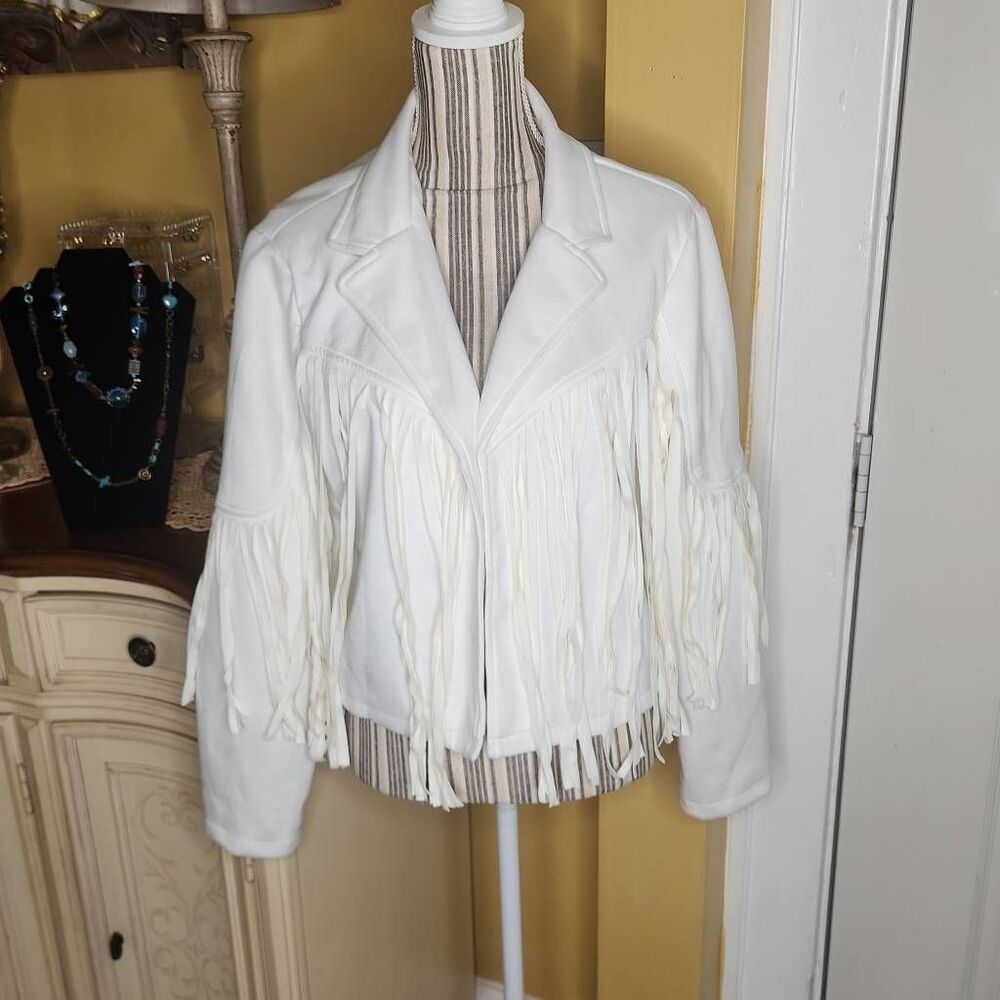 Chartou Ivory western fringe cropped open jacket women's size L